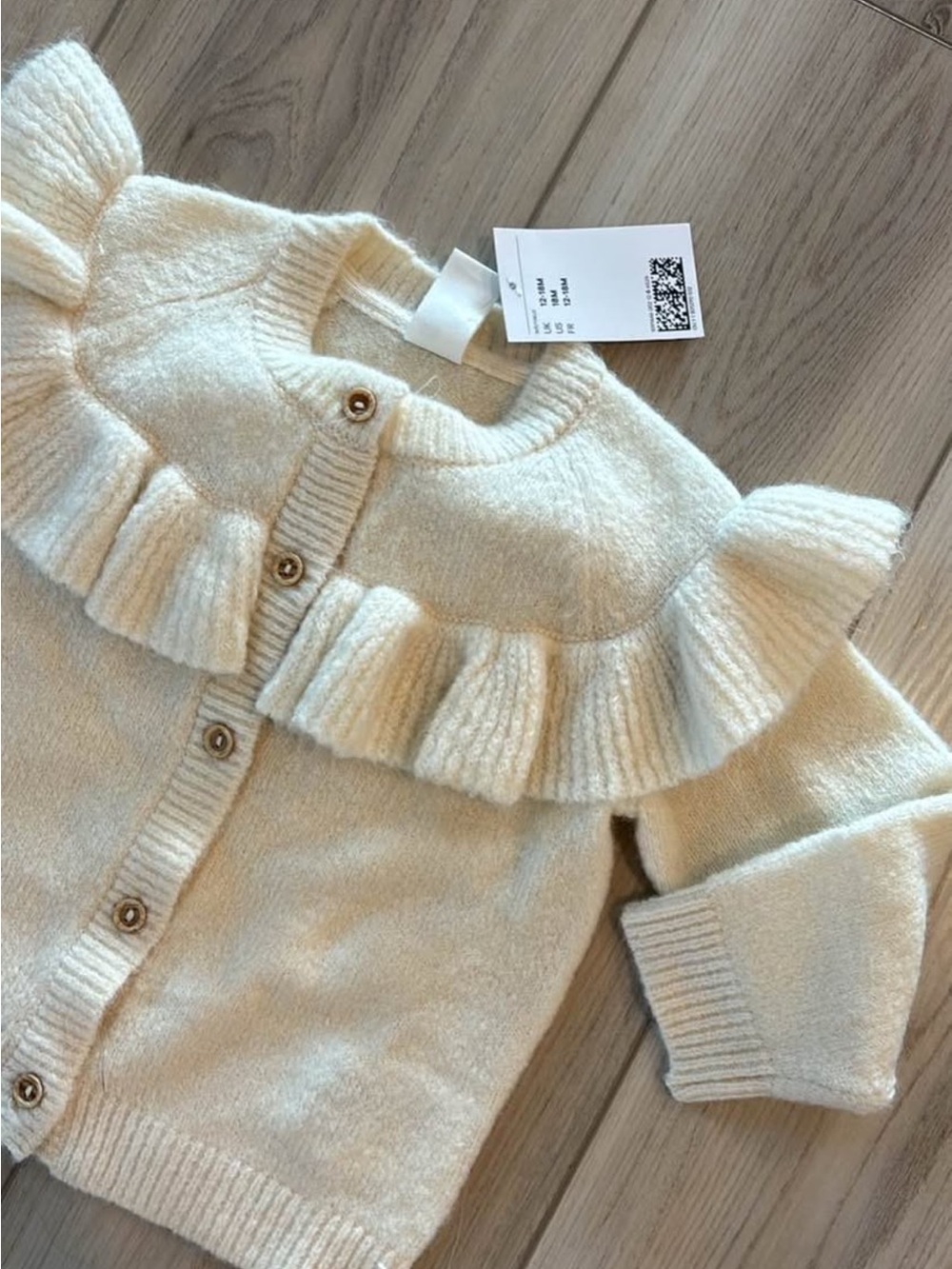 H&M Cream Ruffle Knit Cardigan - Picture 4 of 5
